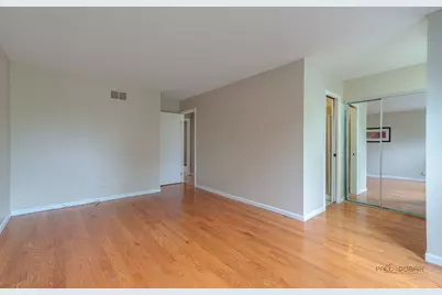 [Address not provided], Libertyville, IL 60048 - Photo 14