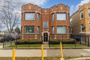 6758 S Campbell Ave, Chicago, IL 60629 - Photo 1