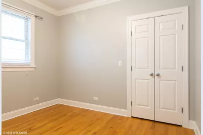 906 W Barry Avenue #3, Chicago, IL 60657 - Photo 12