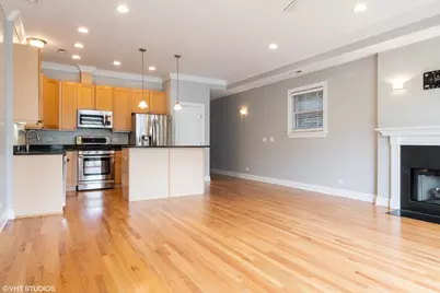 906 W Barry Avenue #3, Chicago, IL 60657 - Photo 4