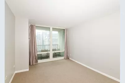 345 N Lasalle Street #2406, Chicago, IL 60654 - Photo 6