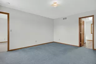735 Kristi Dr, Byron, IL 61010 - Photo 28