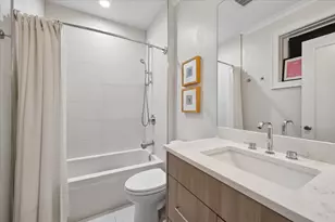 925 W Montana St, Chicago, IL 60614 - Photo 8