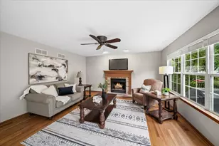 3423 Interlochen Ln, Naperville, IL 60564 - Photo 10