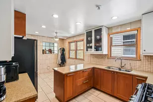1914 W Farwell Ave, Chicago, IL 60626 - Photo 10