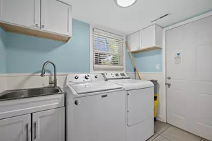 2217 Westwood Dr, Hillside, IL 60162 - Photo 42