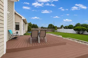 219 Greenbriar Ln, Bourbonnais, IL 60914 - Photo 6