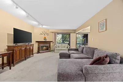 1884 Portsmouth Drive #C, Lisle, IL 60532 - Photo 4