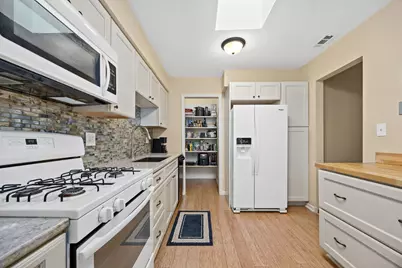 1884 Portsmouth Drive #C, Lisle, IL 60532 - Photo 10