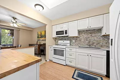 1884 Portsmouth Drive #C, Lisle, IL 60532 - Photo 8