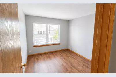 2255 Georgetown Circle, Aurora, IL 60503 - Photo 14