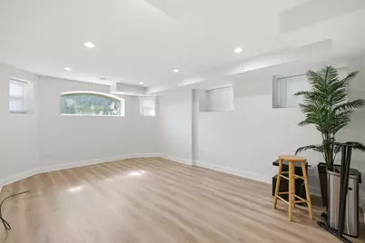 5851 N Virginia Avenue #G, Chicago, IL 60659 - Photo 8
