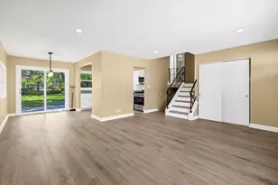 1460 Indian Hill Ave, Hanover Park, IL 60133 - Photo 4