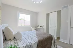 18115 Idlewild Dr, Country Club Hills, IL 60478 - Photo 10