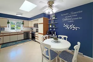 550 N Sierra Dr, Freeport, IL 61032 - Photo 10