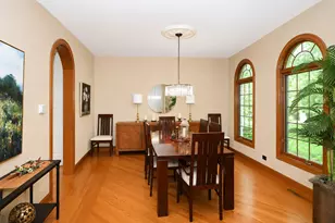 41W087 Highwood Ct, Campton Hills, IL 60119 - Photo 12