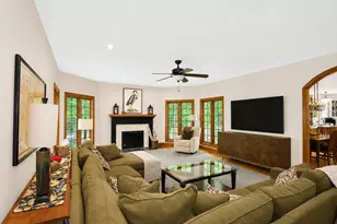 41W087 Highwood Ct, Campton Hills, IL 60119 - Photo 14