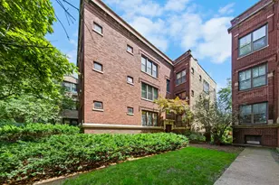 1449 W Rosemont Ave, Chicago, IL 60660 - Photo 1