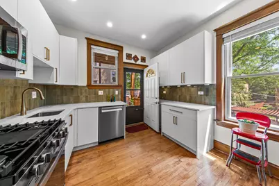 1449 W Rosemont Avenue #2, Chicago, IL 60660 - Photo 6