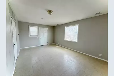 2531 N Tripp Avenue #5R, Chicago, IL 60639 - Photo 4