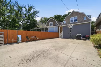 1235 N Harding Avenue, Chicago, IL 60651 - Photo 30