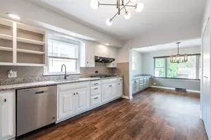 537 N Walnut St, Elmhurst, IL 60126 - Photo 6