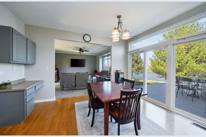 445 Kelly Avenue, Yorkville, IL 60560 - Photo 20