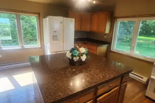 3929 E 769th Rd, Triumph, IL 61371 - Photo 6