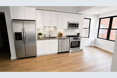4830 W Belle Plaine Avenue #1, Chicago, IL 60641 - Photo 2
