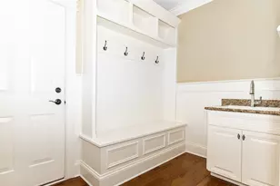 434 W Benton Ave, Naperville, IL 60540 - Photo 50