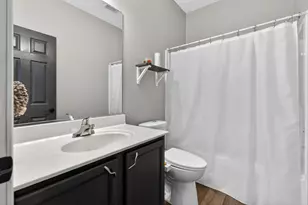 1124 Ashlyn Ln, Antioch, IL 60002 - Photo 10