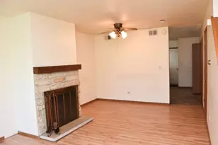 34228 N Birch Ln, Gurnee, IL 60031 - Photo 6