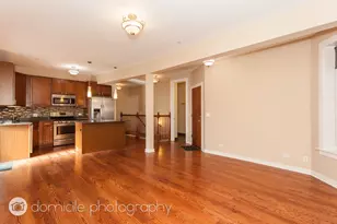 815 W Newport Ave, Chicago, IL 60657 - Photo 4