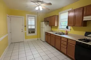 13932 S Chippewa Ave, Burnham, IL 60633 - Photo 10