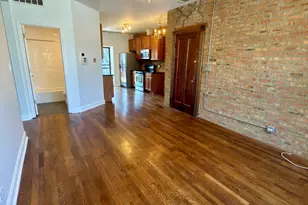 3049 W Grace St, Chicago, IL 60618 - Photo 8