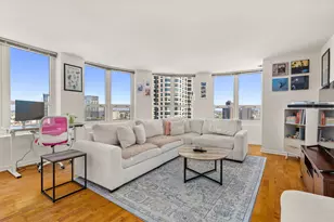 345 N La Salle Dr, Chicago, IL 60654 - Photo 4