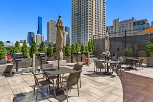345 N La Salle Dr, Chicago, IL 60654 - Photo 24
