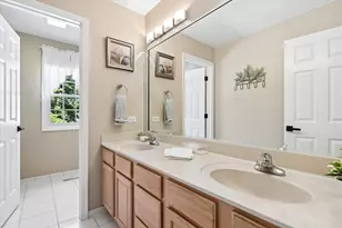 8709 Shade Tree Cir, Crystal Lake, IL 60014 - Photo 18