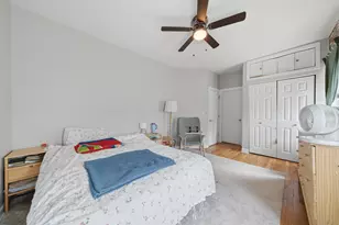 3358 W Hutchinson St, Chicago, IL 60618 - Photo 18