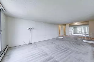 8809 W Golf Rd, Niles, IL 60714 - Photo 4