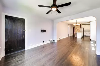 5419 N Monitor Avenue #1, Chicago, IL 60630 - Photo 4