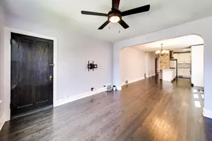 5419 N Monitor Ave, Chicago, IL 60630 - Photo 4