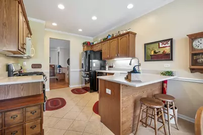 16530 Grandwood Lake Drive, Crest Hill, IL 60403 - Photo 10