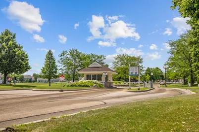 16530 Grandwood Lake Drive, Crest Hill, IL 60403 - Photo 34