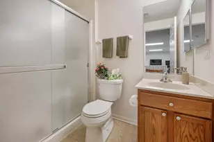 16530 Grandwood Lake Dr, Crest Hill, IL 60403 - Photo 24