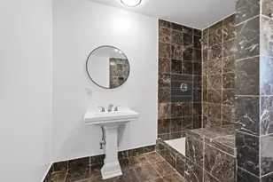 11715 S Parnell Ave, Chicago, IL 60628 - Photo 18