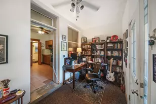 4150 N Ashland Ave, Chicago, IL 60613 - Photo 20