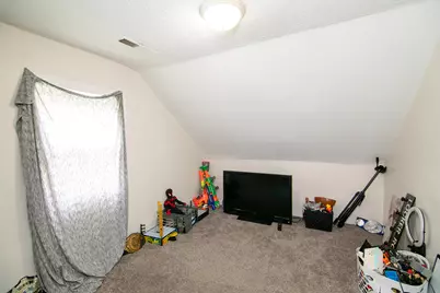 768 N Indiana Avenue, Kankakee, IL 60901 - Photo 12