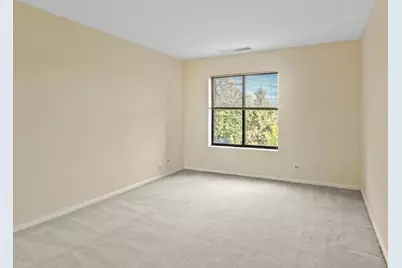 2100 Valencia Drive #300B, Northbrook, IL 60062 - Photo 12