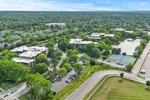 2100 Valencia Dr, Northbrook, IL 60062 - Photo 38